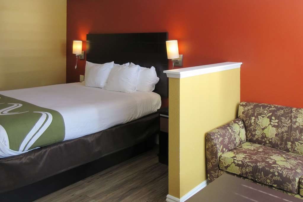 Quality Inn & Suites Sacramento Room photo